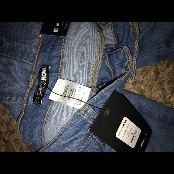 NWT CANOPY JEANS - Picture 4 of 7